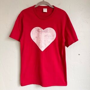 Port & Company Vintage Valentine Heart Short Sleeve Red Tee Size Small